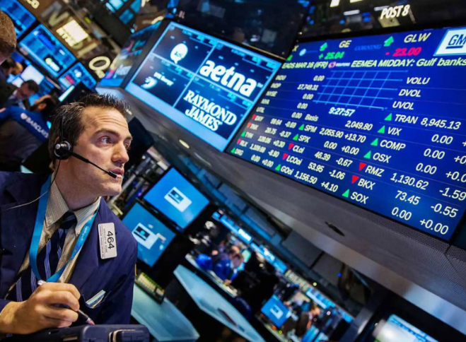 Bolsa de Valores de Lima presenta pérdidas nuevamente al inicio en línea con Wall Street